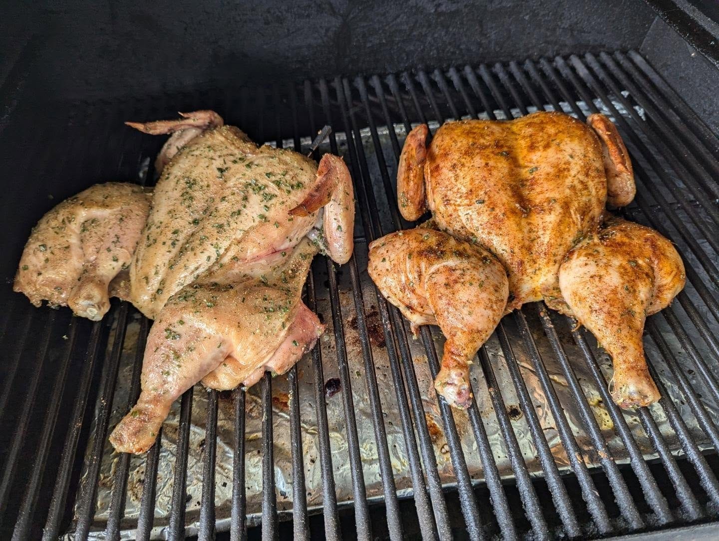 Herb and Butter & Cajun flavored smoked chicken 🐔